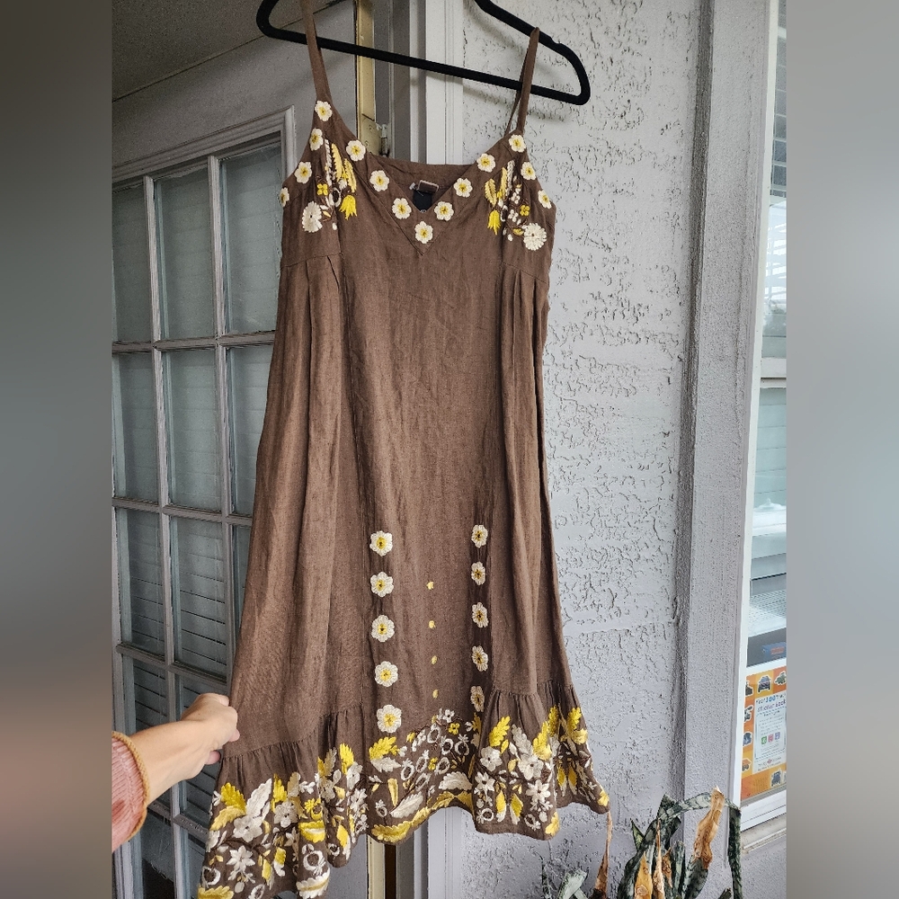 Anthropologie Lithe Linen Brown Floral Embroidered Dress
